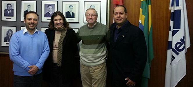 Delegacia do CRA-RS de Caxias do Sul recebe visita de presidência do Conselho